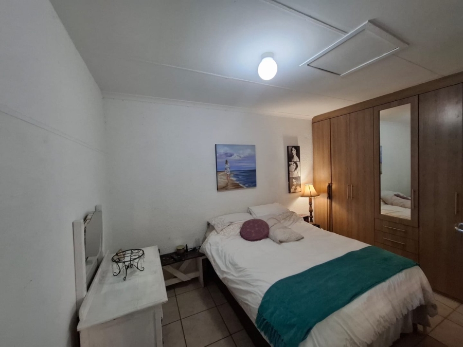 3 Bedroom Property for Sale in Safari Gardens North West